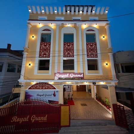 Royal Grand Bed and Breakfast Tambaram Buitenkant foto