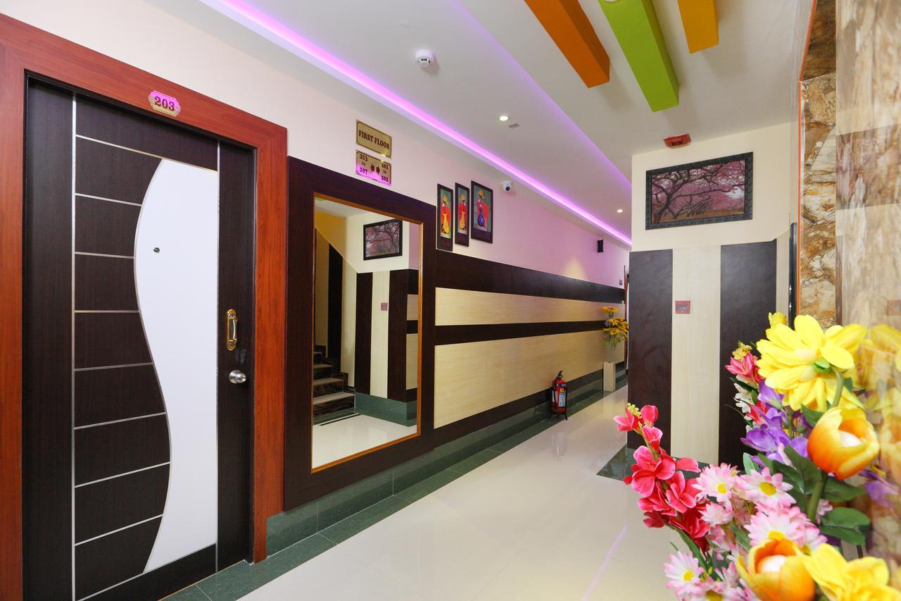 Royal Grand Bed and Breakfast Tambaram Buitenkant foto