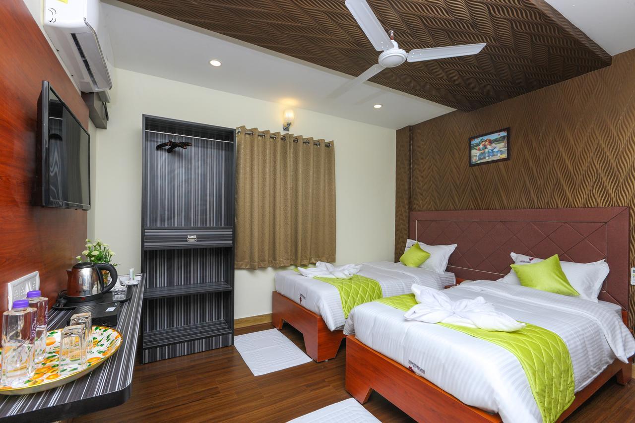 Royal Grand Bed and Breakfast Tambaram Buitenkant foto