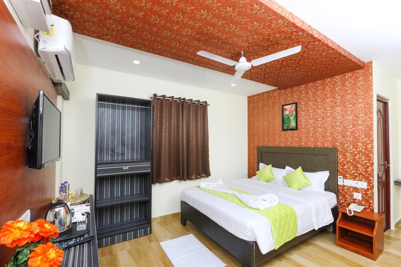 Royal Grand Bed and Breakfast Tambaram Buitenkant foto
