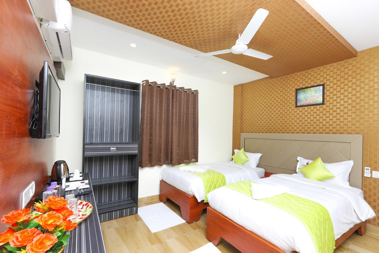 Royal Grand Bed and Breakfast Tambaram Buitenkant foto