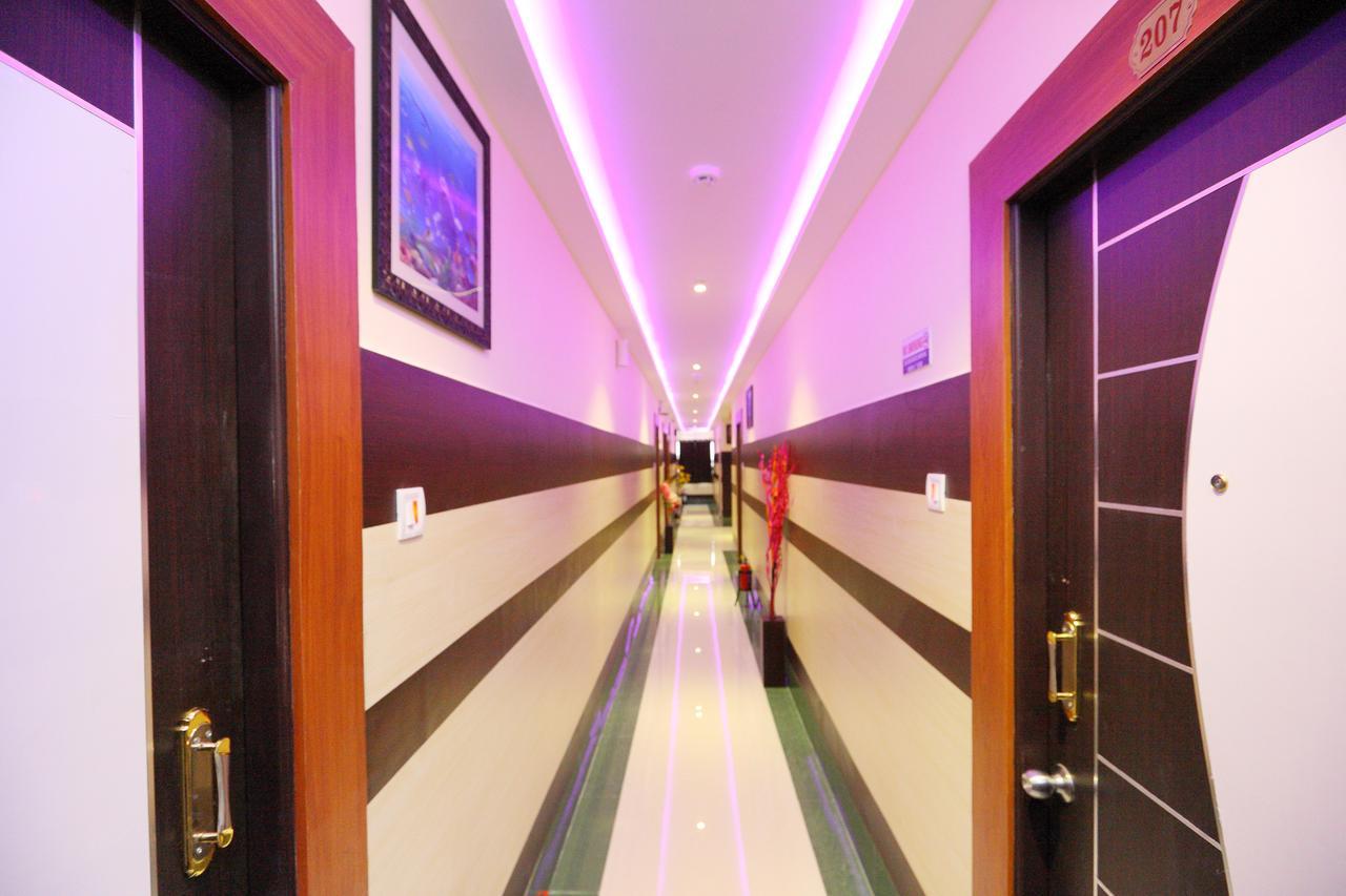 Royal Grand Bed and Breakfast Tambaram Buitenkant foto